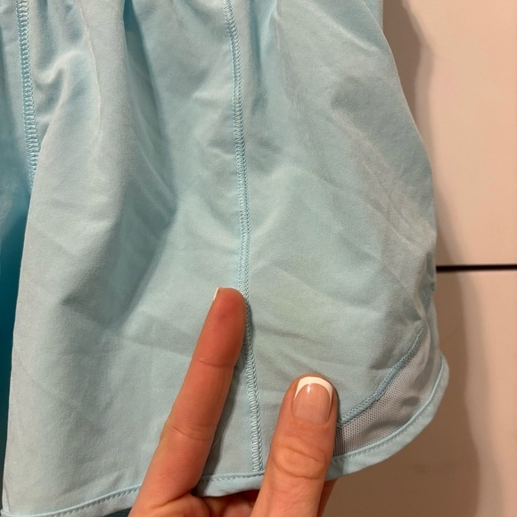 Lululemon Hotty Hot Shorts Long 4" Hydra Blue - Picture 7 of 9